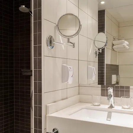 The Originals Boutique, Actuel Hotel, Saint-etienne Aeroport 3* Andrezieux-Boutheon