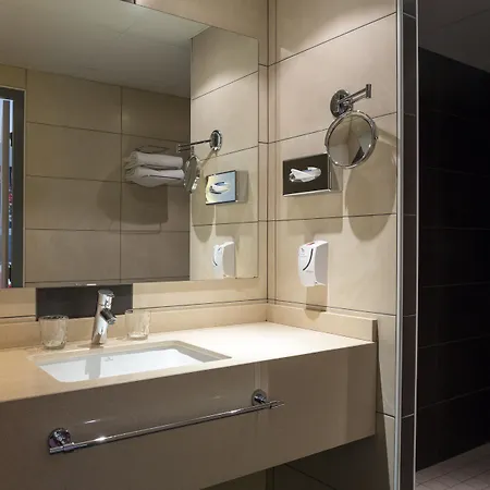 The Originals Boutique, Actuel Hotel, Saint-etienne Aeroport Hotel 3*