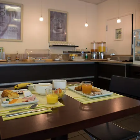 Hotel The Originals Boutique, Actuel Hotel, Saint-etienne Aeroport
